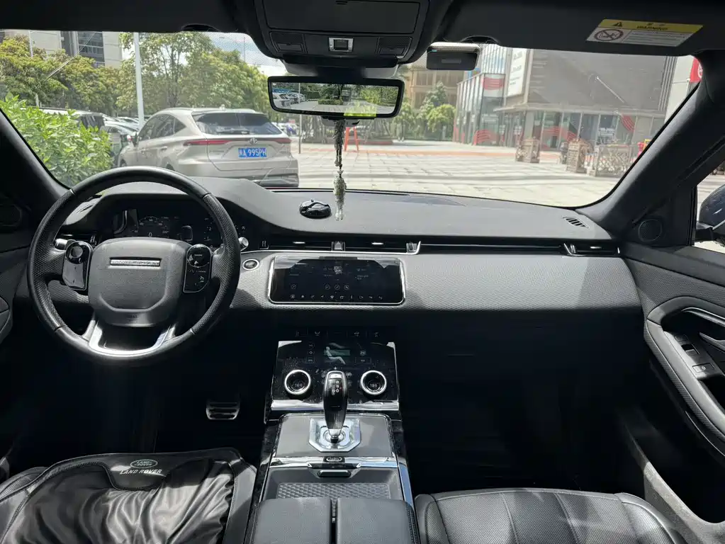 Land Rover Range Rover Evoque 2019 — фото 11