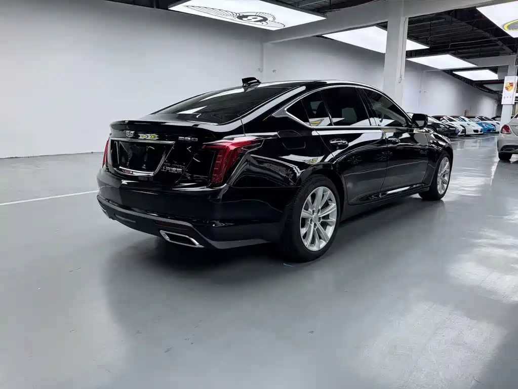 Cadillac CT5 2024 — фото 12