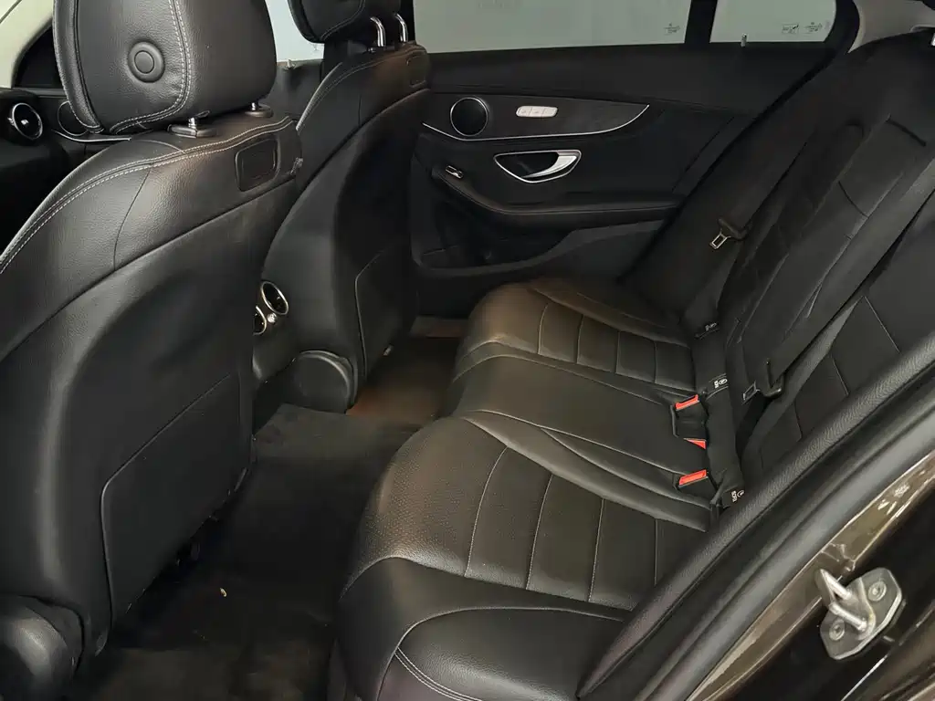 Mercedes-Benz C-Class 2016