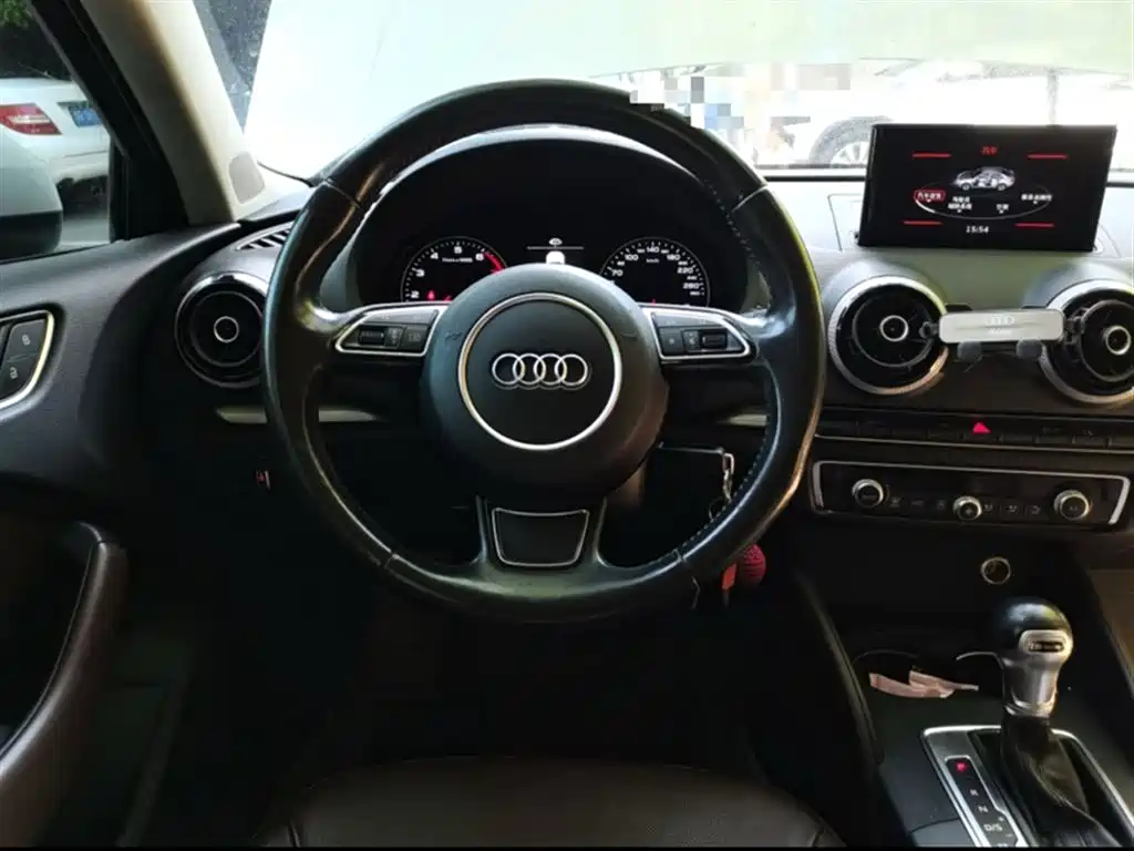 Audi A3 2015 — фото 12