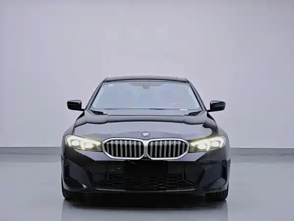 BMW 3 Series 2023