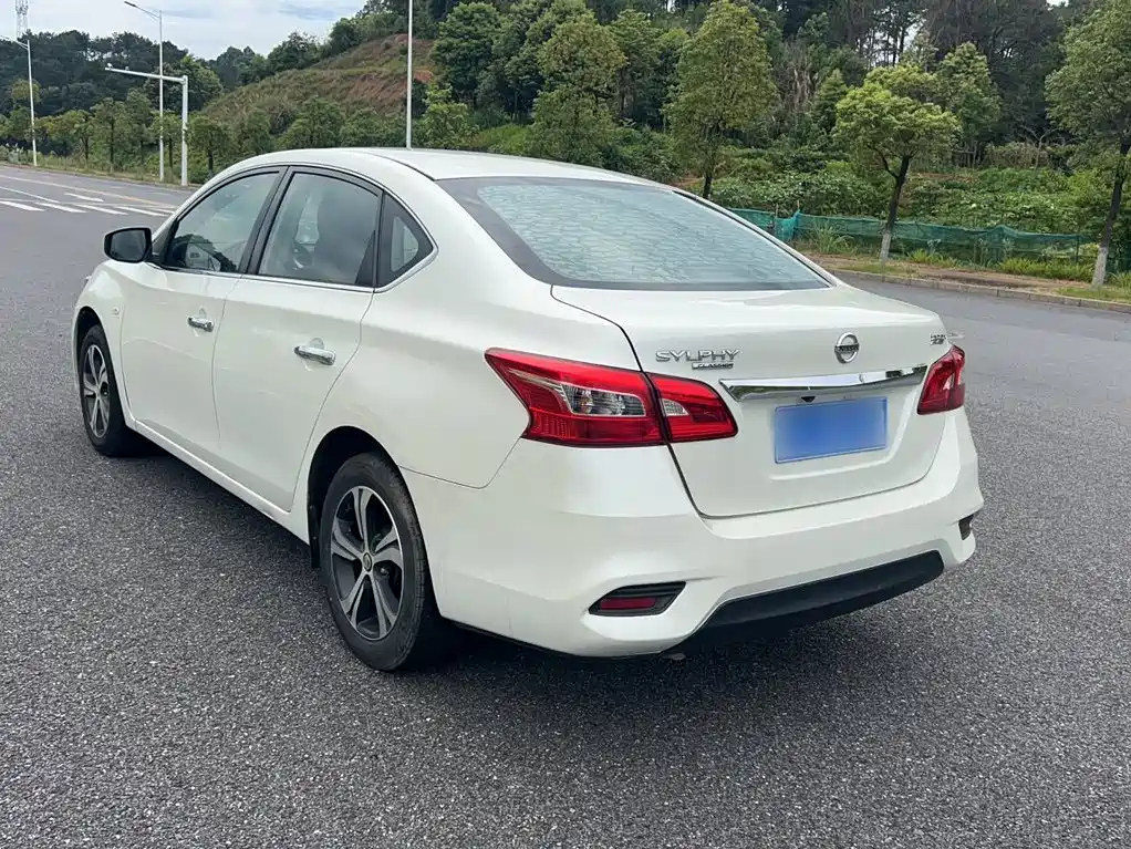Nissan Sylphy 2020 — фото 21