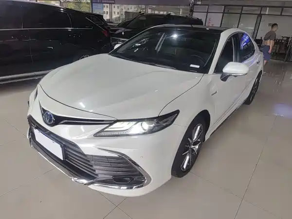 Toyota Camry 2024