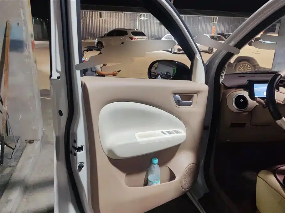 Wuling MINIEV 2024