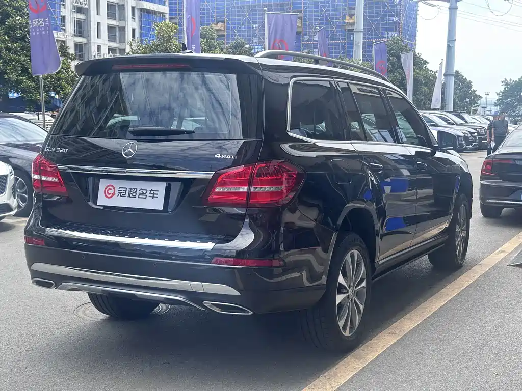 Mercedes-Benz GLS 2018 — фото 7