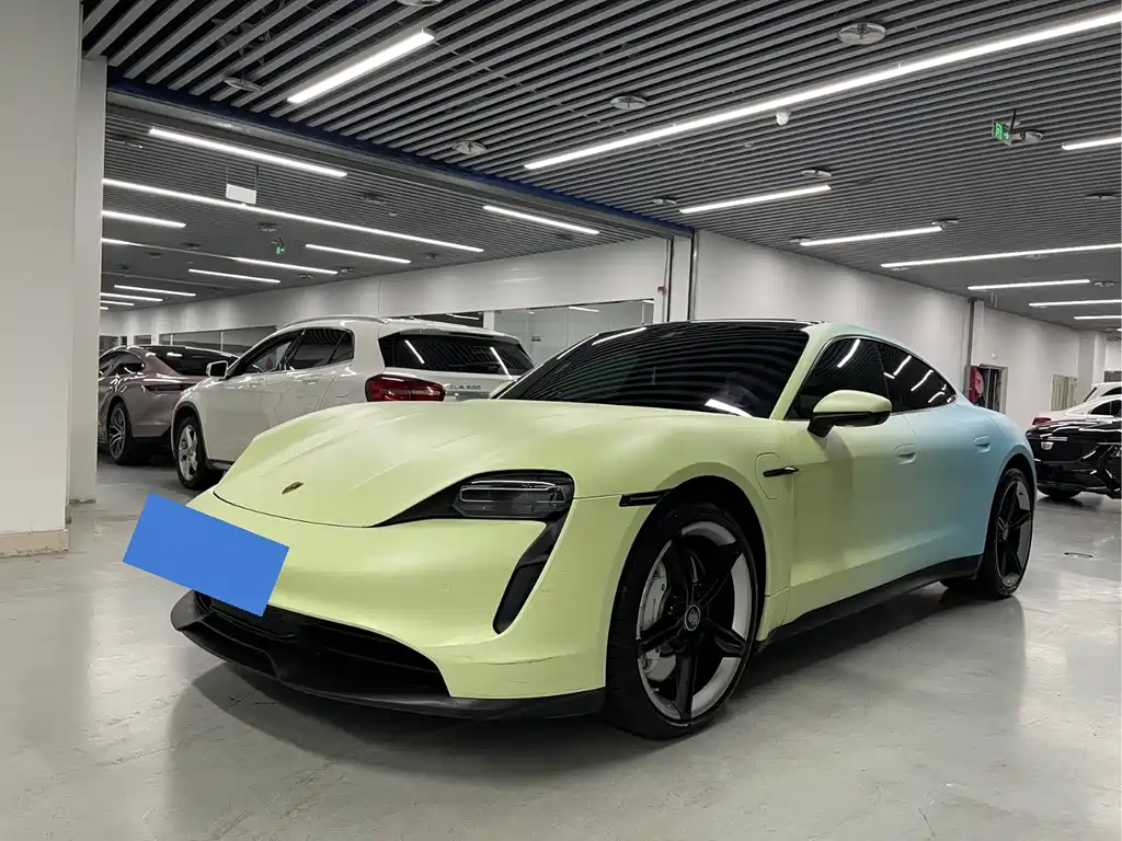 Porsche Taycan 2020