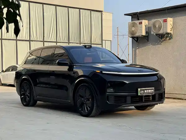 Li Auto L8 2024