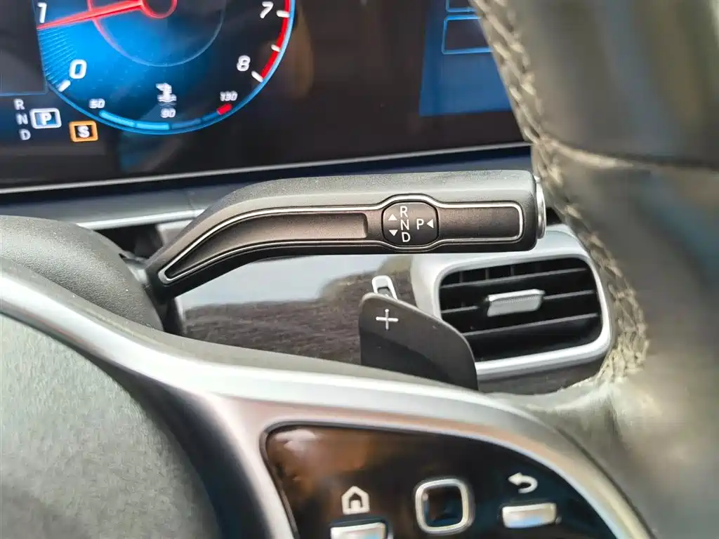 Mercedes-Benz GLE 2020 — фото 13
