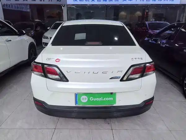 Venucia D60 2019
