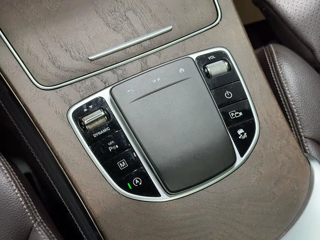 Mercedes-Benz GLC 2020 — фото 13