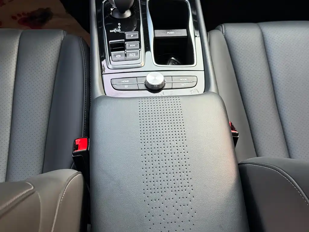 GAC Motor Trumpchi GA6 2019 — фото 10