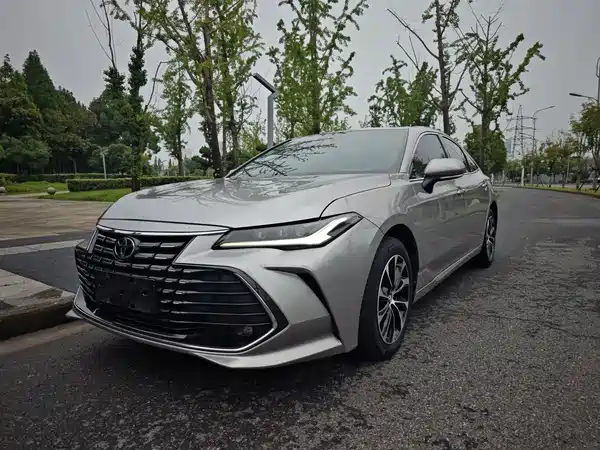 Toyota Avalon 2022