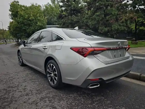 Toyota Avalon 2022