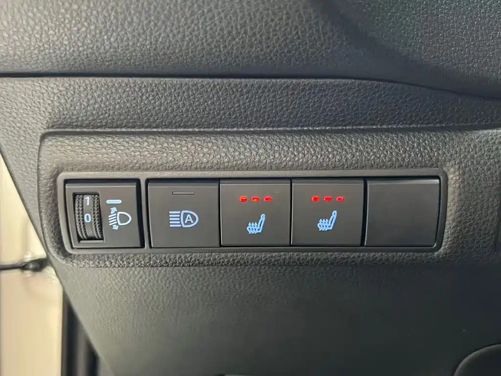 Toyota Levin 2023 — фото 17