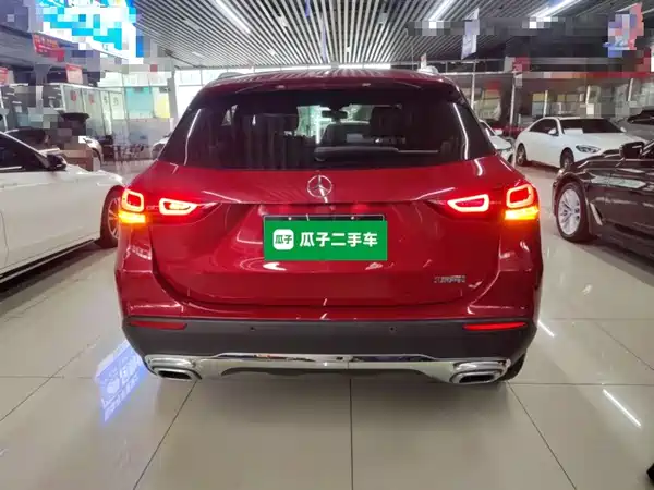 Mercedes-Benz GLA 2020