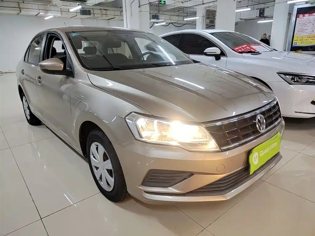 Volkswagen Jetta 2018 — фото 4
