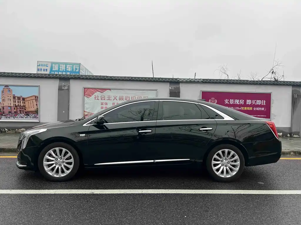 Cadillac XTS 2018 — фото 3