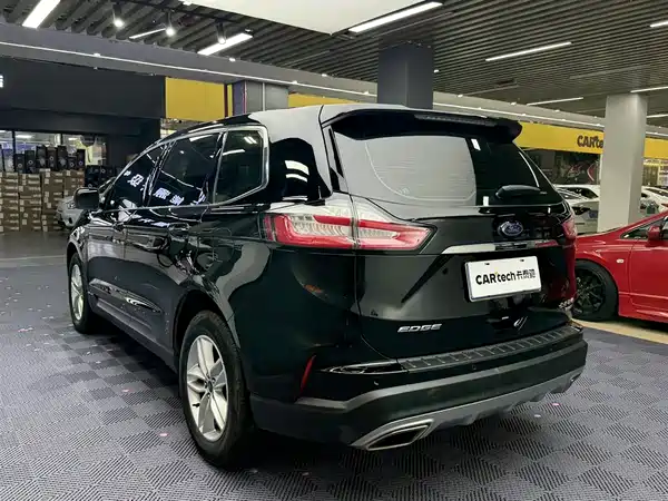 Ford Edge 2020