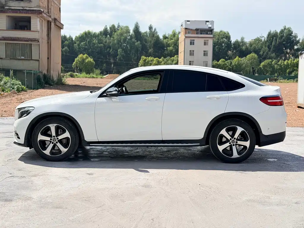 Mercedes-Benz GLC Coupe 2018 — фото 5