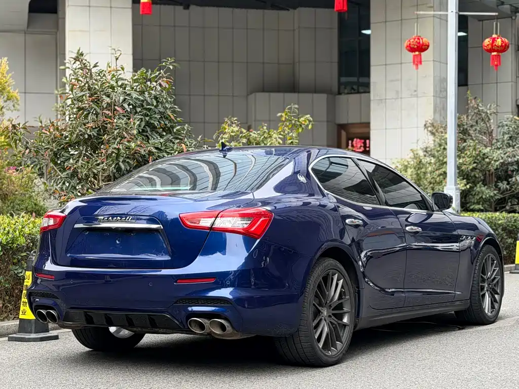 Maserati Ghibli 2018 — фото 5