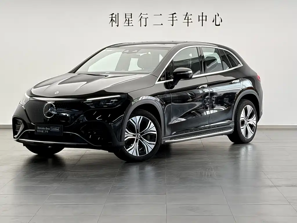 Mercedes-Benz EQE SUV 2025 — фото 1