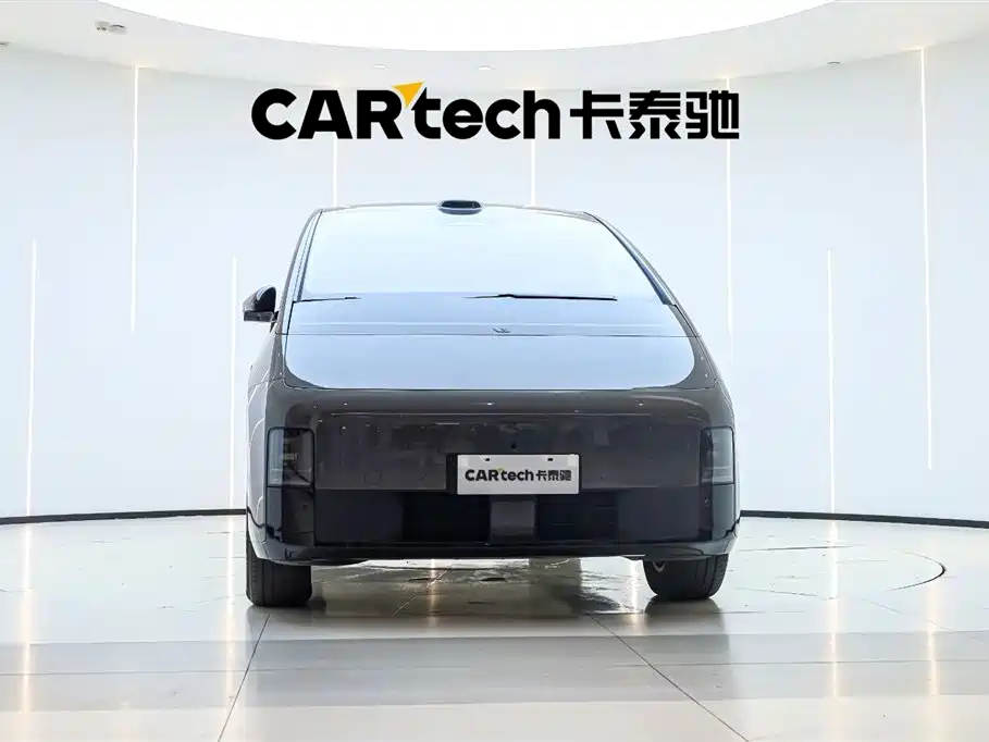 Li Auto Li MEGA 2025