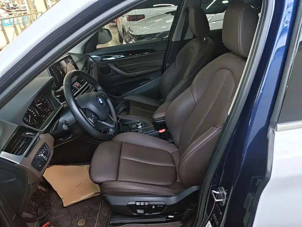 BMW X1 2020 — фото 15