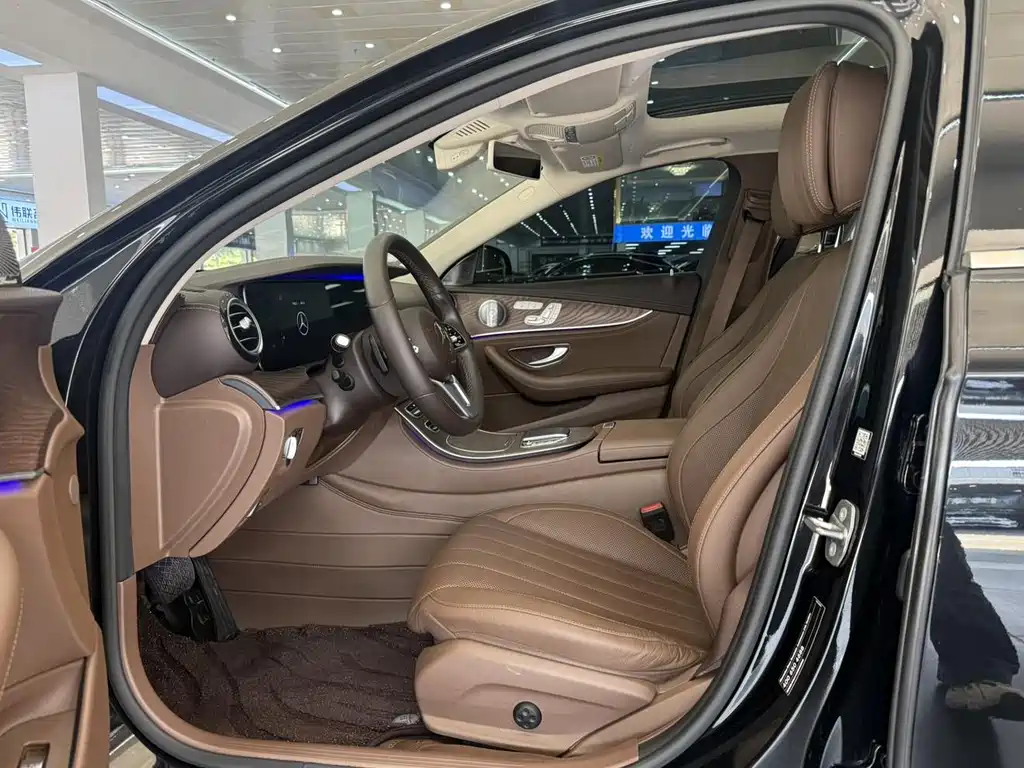 Mercedes-Benz E-Class 2020 — фото 7