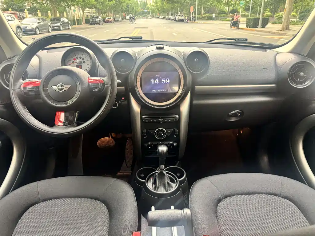 MINI Countryman 2015 — фото 15