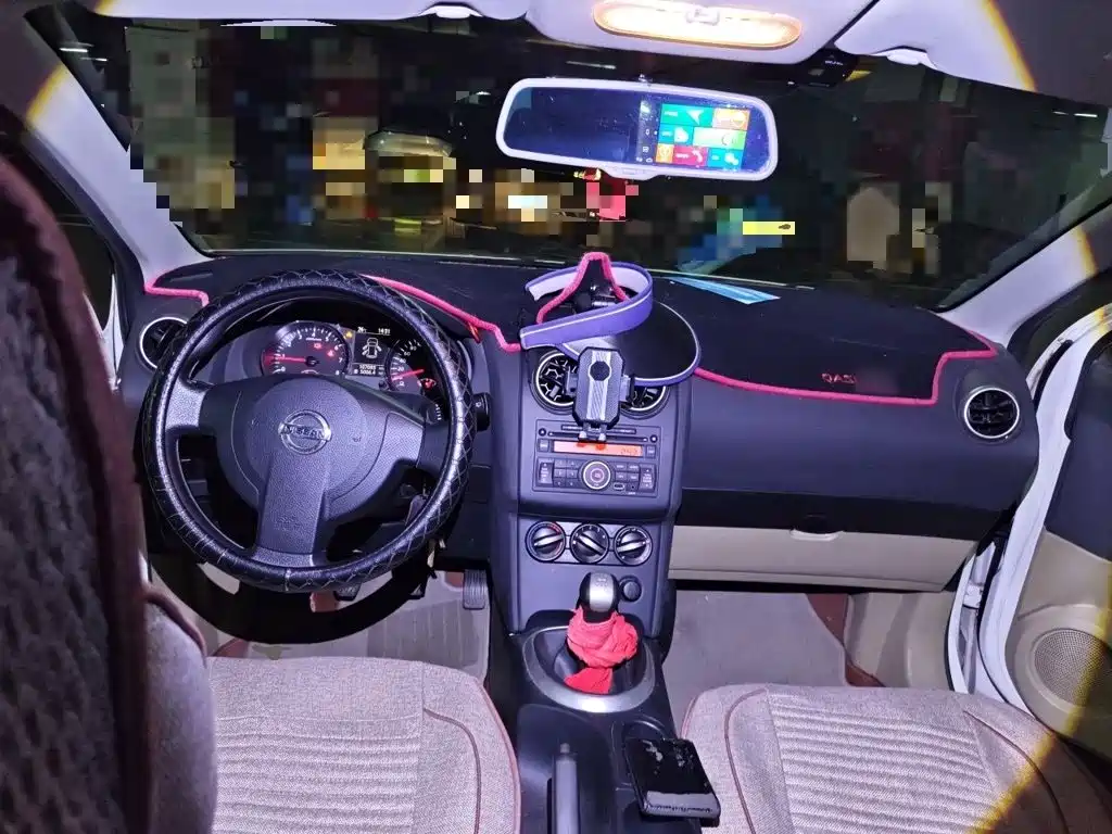 Nissan Qashqai 2015 — фото 13