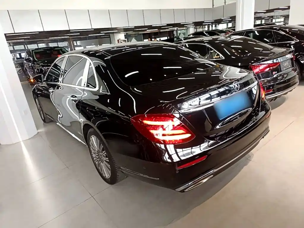 Mercedes-Benz E-Class 2020