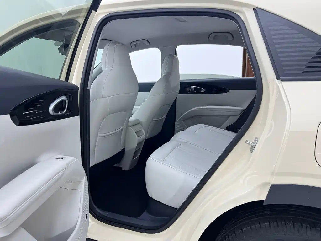 Geely Galaxy Starwish 2025