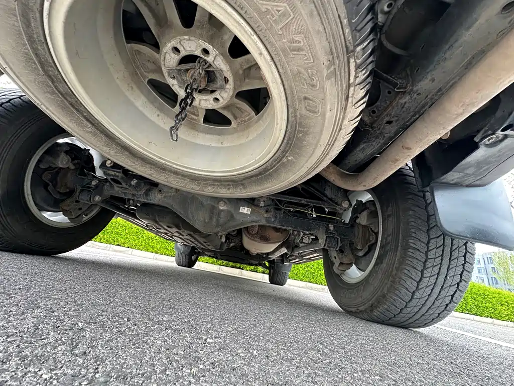 Toyota Prado 2017 — фото 13