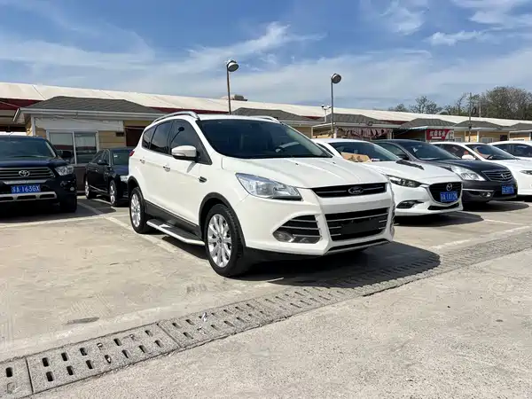 Ford Kuga 2013
