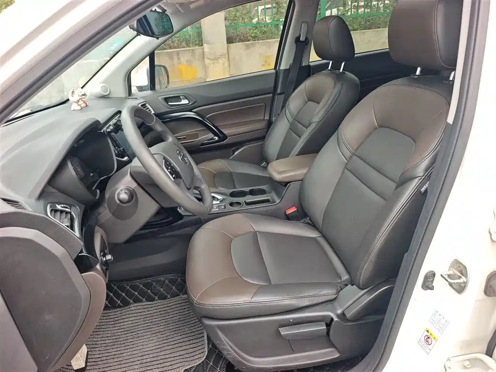 GAC Motor Trumpchi GS4 2018 — фото 11