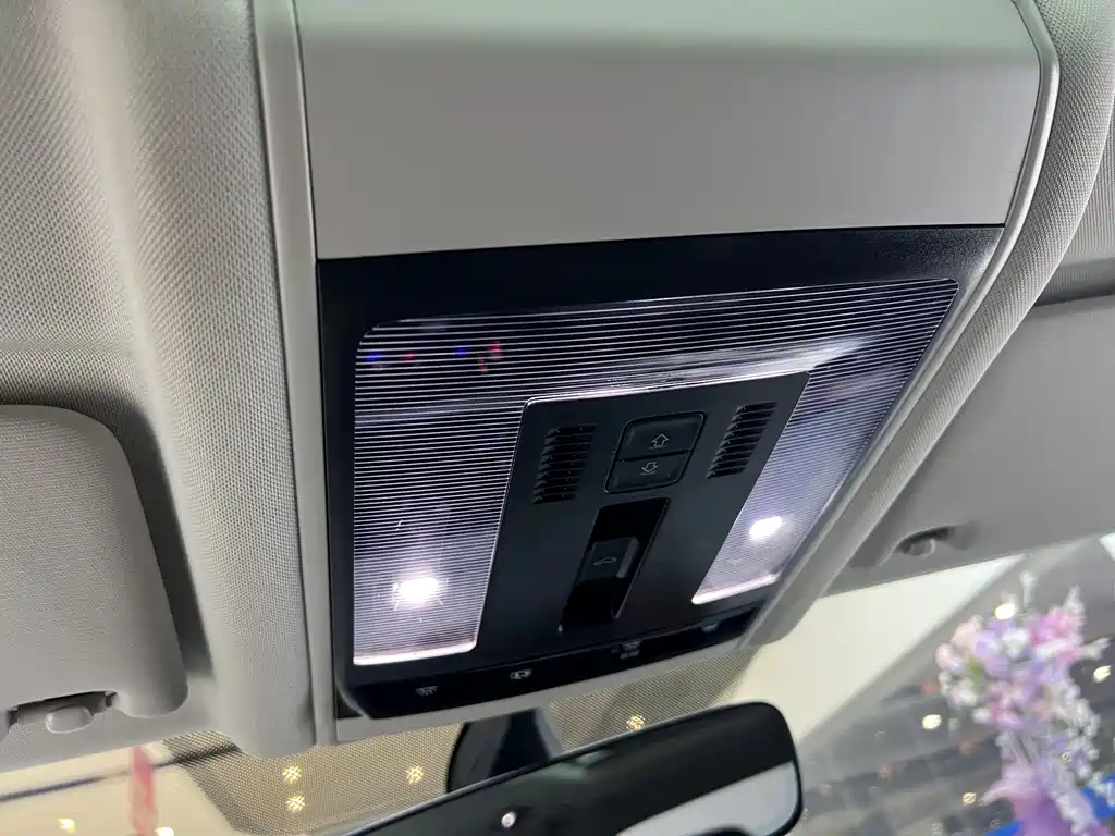 Volkswagen Passat 2025