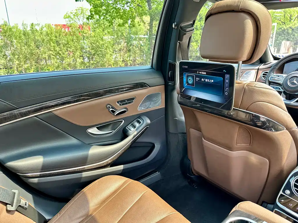 Mercedes-Benz S-Class 2019 — фото 45