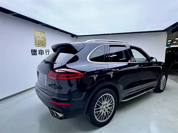 Porsche Cayenne 2016