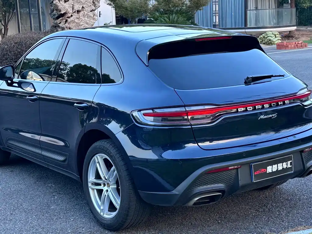Porsche Macan 2023 — фото 7