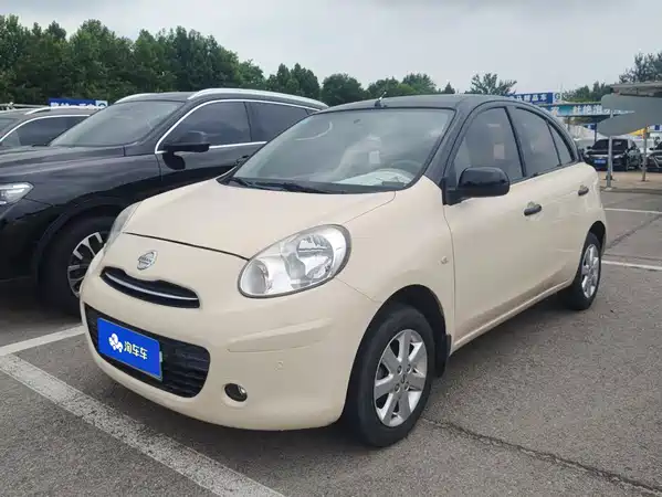 Nissan March 2014