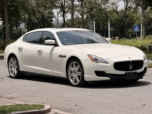 Maserati Quattroporte 2016