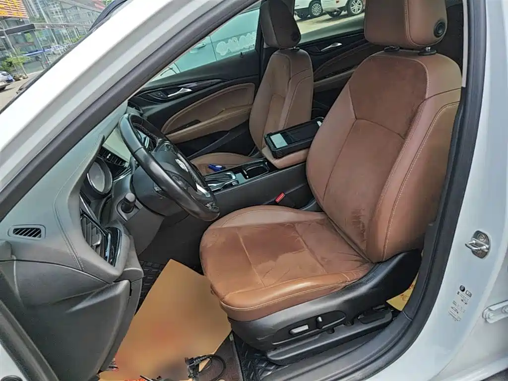 Buick Regal 2019 — фото 15