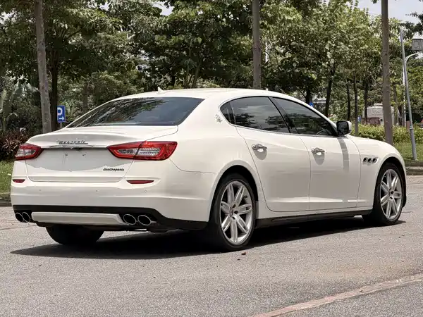 Maserati Quattroporte 2016