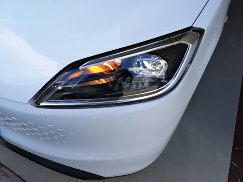 Wuling Hongguang New Energy 2025 — фото 24