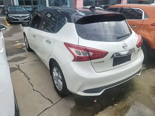 Nissan Tiida 2021