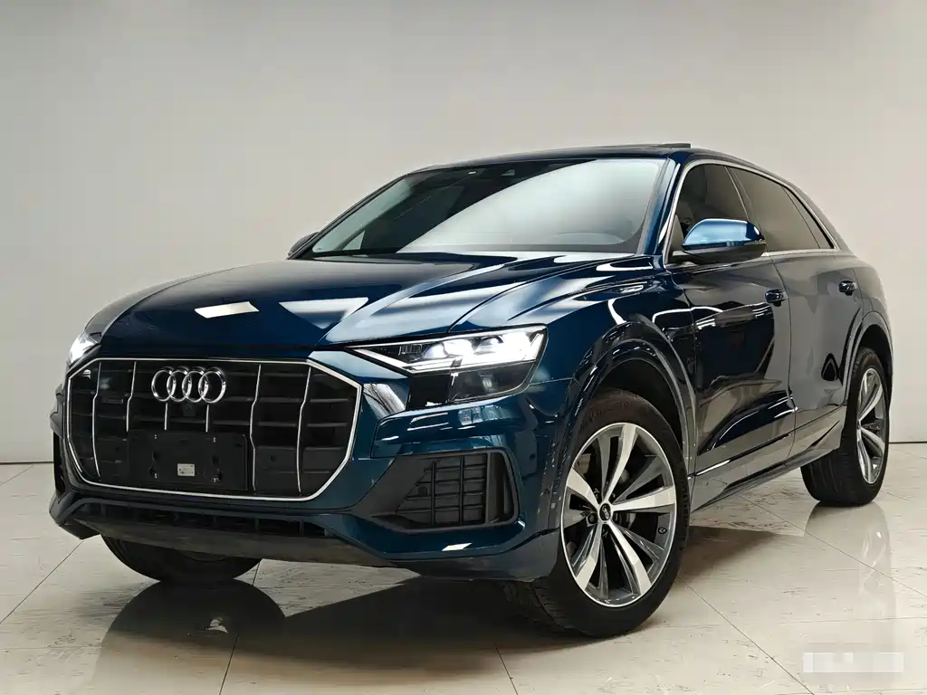 Audi Q8 2021