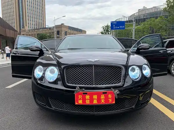Bentley Flying Spur 2012