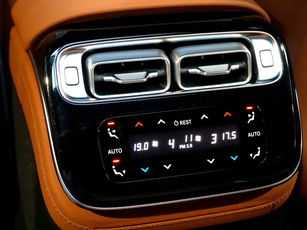 Mercedes-Benz S-Class 2022 — фото 17