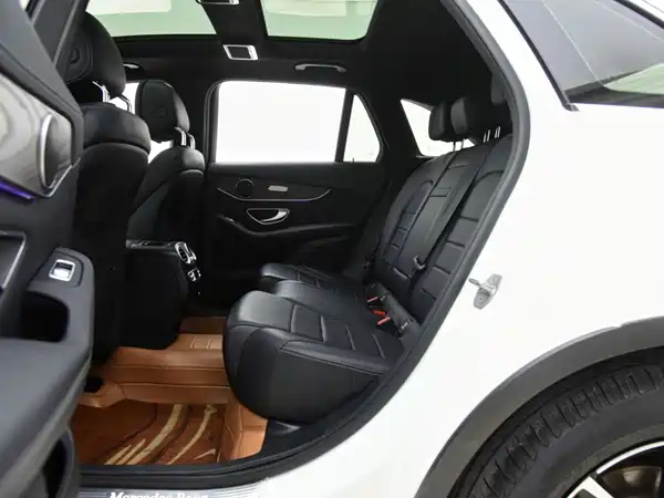 Mercedes-Benz GLC 2021