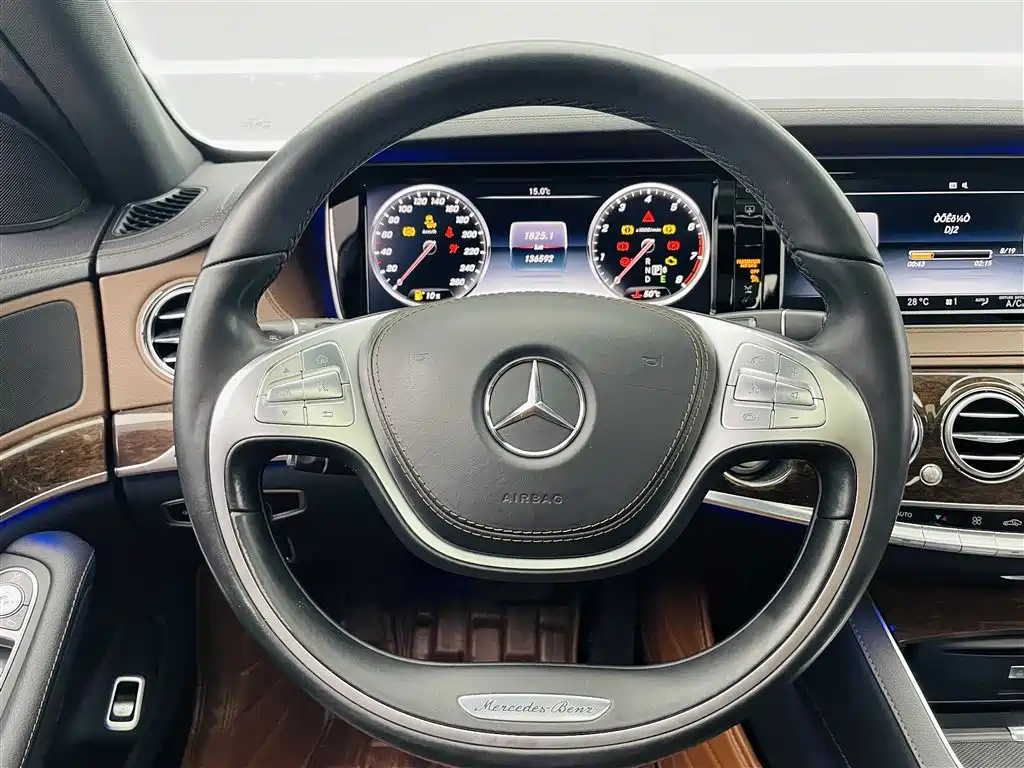 Mercedes-Benz S-Class 2016 — фото 24